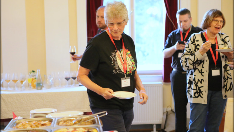 Left to right: Olga Markič and Tamara Ditrich